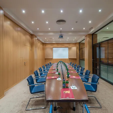 K+k Opera Hotel 4*