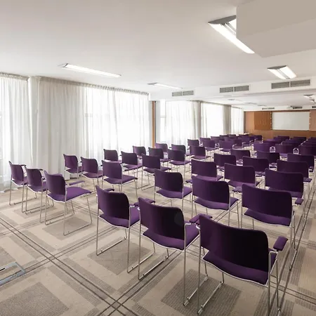 Otel K+k Opera 4*