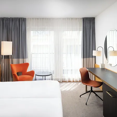 K+k オペラ ホテル 4*