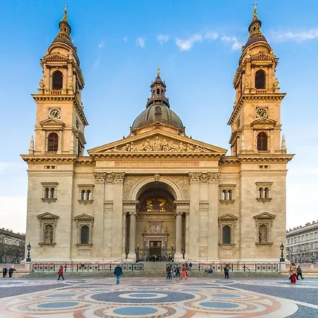 K+k オペラ ホテル 4*