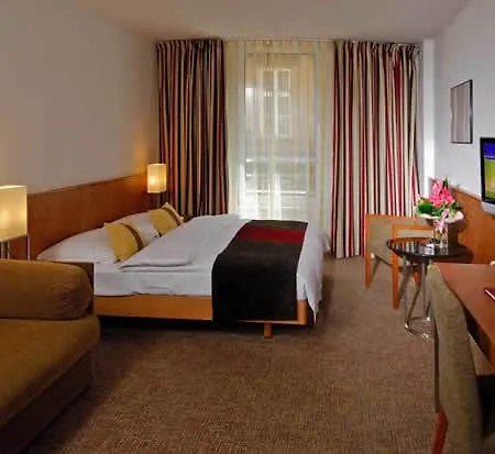 K+k Opera Hotel 4*