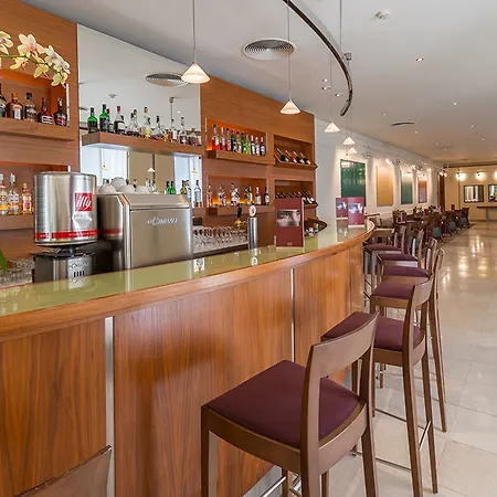 Otel K+k Opera 4*