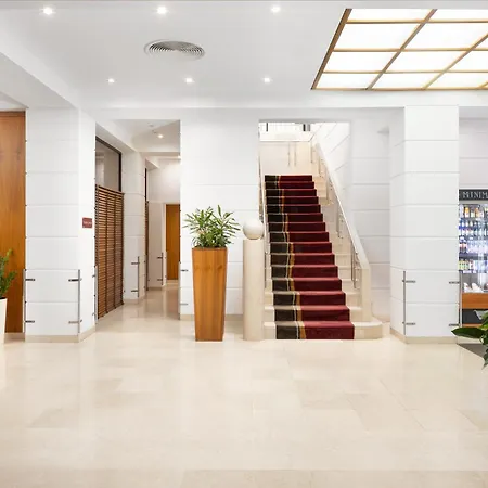 K+k Opera Hotel 4*